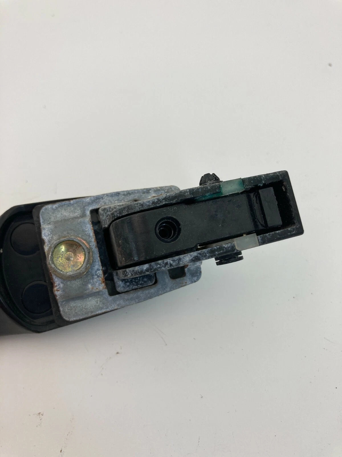 2002-2006 HONDA CR-V REAR LEFT DRIVER SIDE EXTERIOR DOOR HANDLE ASSEMBLY OEM