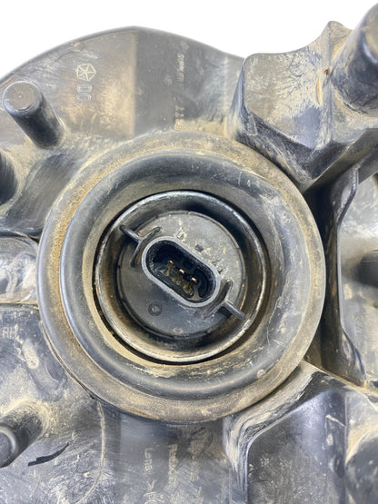 2007-2017 Jeep Patriot Right Passenger Headlight Headlamp Head Light Halogen