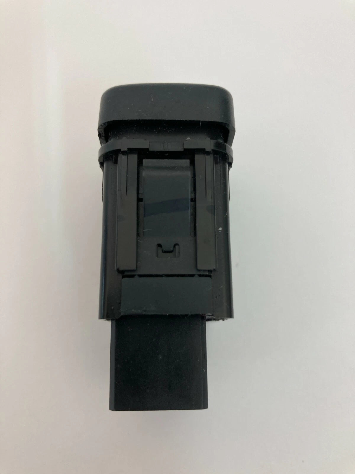 1999-2004 HONDA ODYSSEY DOOR DOME LIGHT LAMP OFF CONTROL SWITCH BUTTON 2M17774