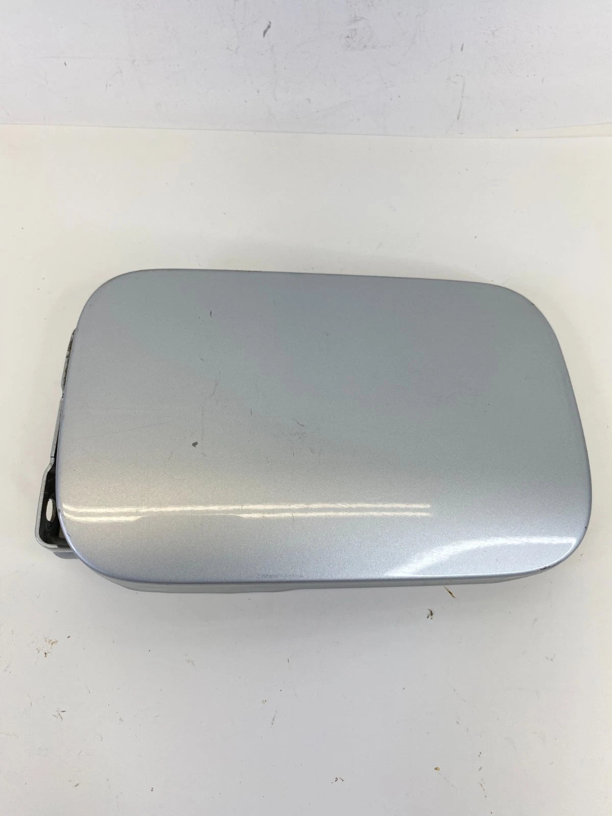 1998-2002 MERCEDES-BENZ E430 FUEL FILLER TANK DOOR GAS LID COVER A2105840839 OEM