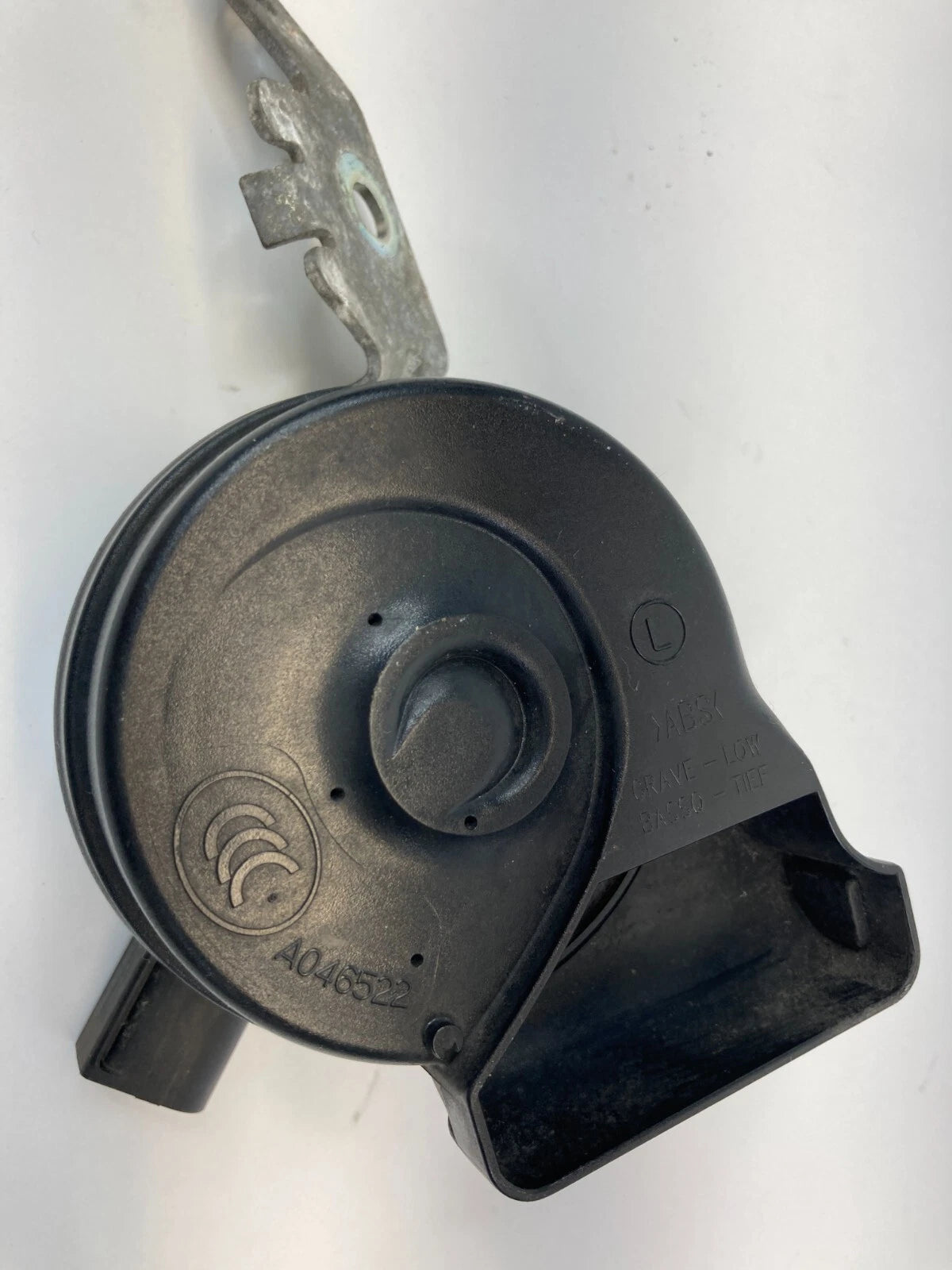 2009-2017 VOLKSWAGEN TIGUAN ALARM LOW NOTE HORN ASSEMBLY E3-0055307 OEM
