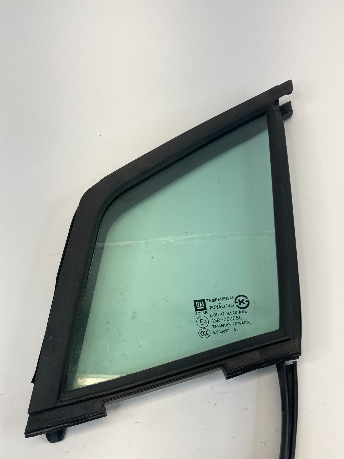 2013-2016 Chevrolet Spark Front Door Left Driver Vent Window Glass OEM