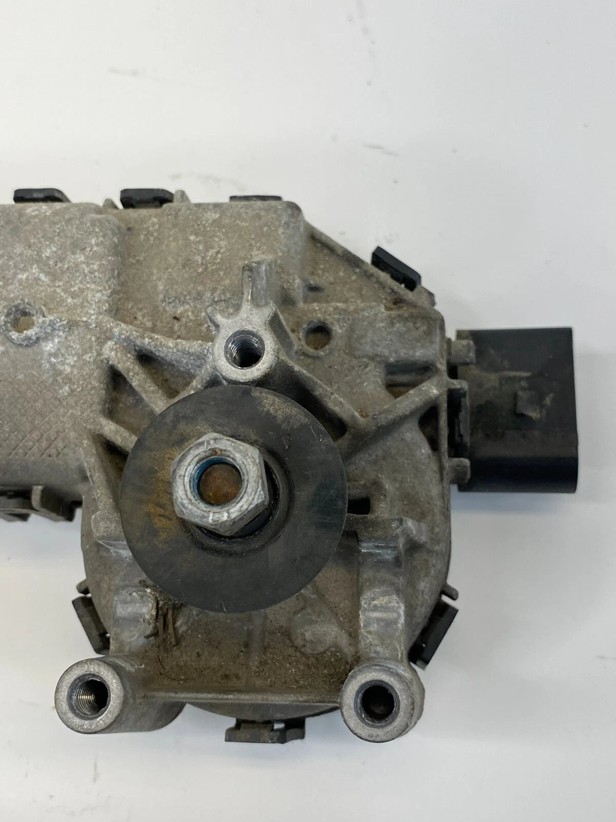 2009-2020 DODGE JOURNEY FRONT WINDSHIELD WIPER MOTOR ASSEMBLY OEM 0390241619