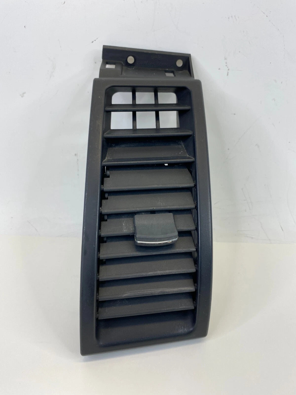 2007-2012 MITSUBISHI GALANT FRONT RIGHT PASSENGER DASH AC AIR VENT GRILLE OEM