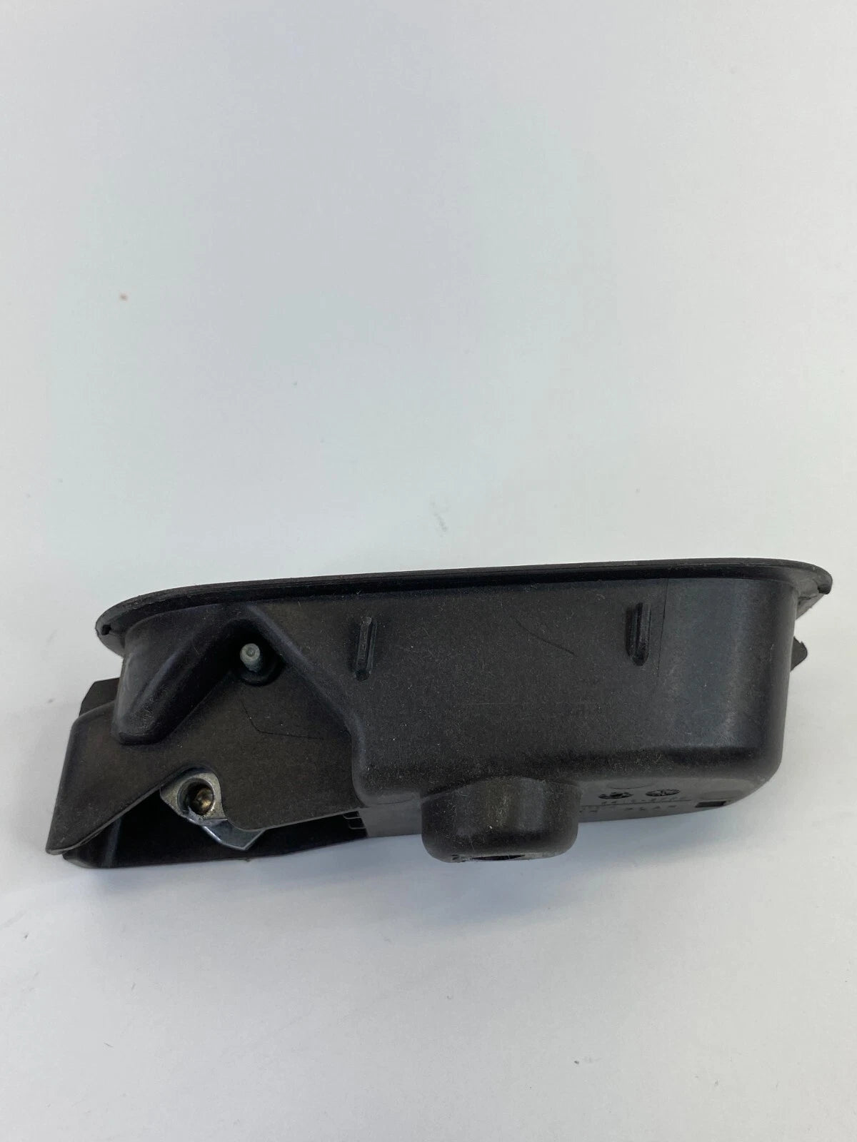 2010-2012 CHEVY MALIBU REAR RIGHT BACK SIDE DOOR INNER HANDLE 15264359