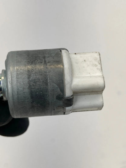 2006 2007 2008 LEXUS RX400H BRAKE PEDAL STOP LIGHT SENSOR SWITCH OEM