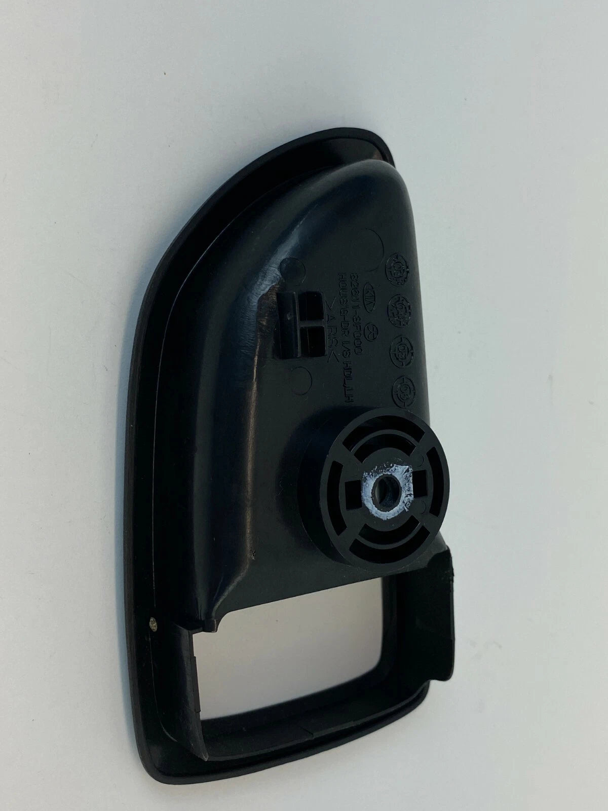 2004 2005 2006 KIA AMANTI LEFT DRIVER SIDE INNER DOOR HANDLE COVER BEZEL OEM