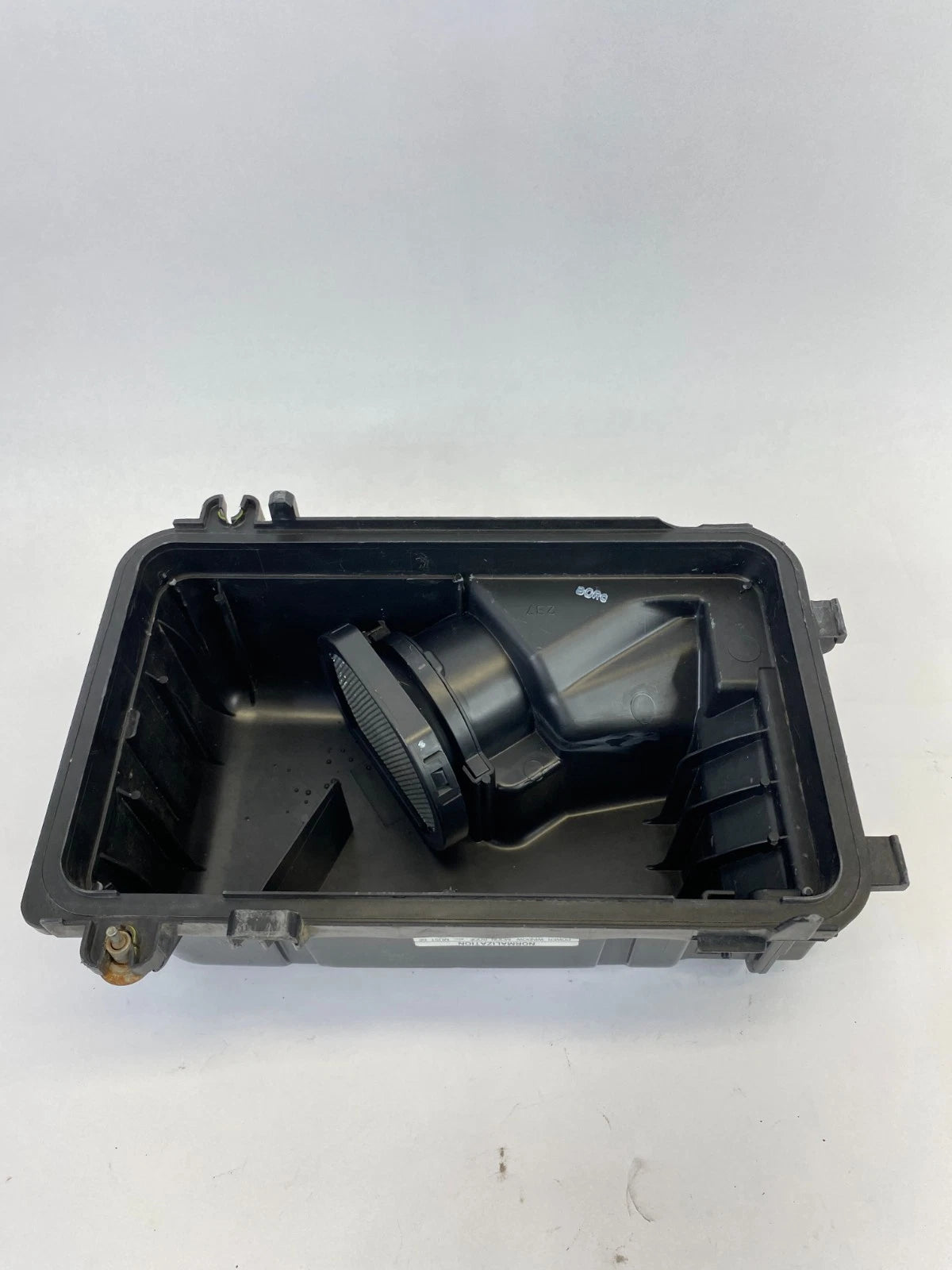 2007-2009 LEXUS RX350 3.5L AIR INTAKE CLEANER UPPER BOX HOUSING MAF 22204-31010