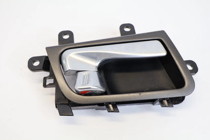 2014-2016 KIA OPTIMA REAR RIGHT SIDE INNER DOOR HANDLE W/ BEZEL 2470010CRP OEM