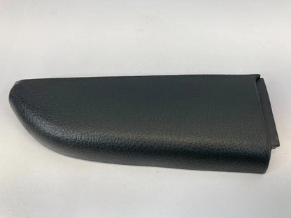 10 11 KIA SOUL REAR LEFT SIDE DOOR ARMREST TRIM COVER LEATHER 83710-2K000 OEM