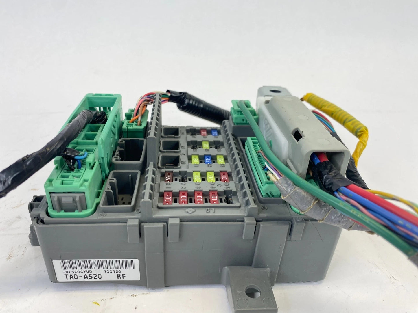 2008-2010 HONDA ACCORD 2.4L DASH INTERIOR CABIN FUSE RELAY BOX TA0A520 OEM