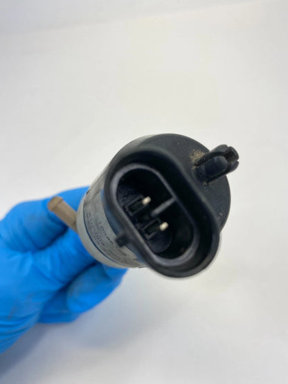2005-2009 CHEVROLET TRAILBLAZER REAR WINDOW WASHER FLUID PUMP 10386728 OEM
