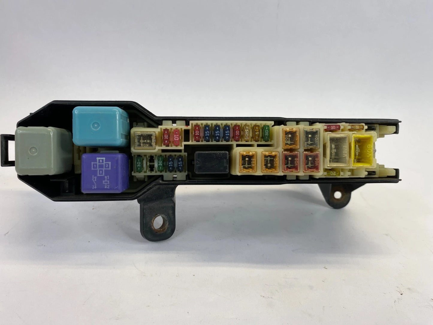 2001-2005 LEXUS GS300 3.0L A/T ENGINE FUSE BOX RELAY JUNCTION BLOCK