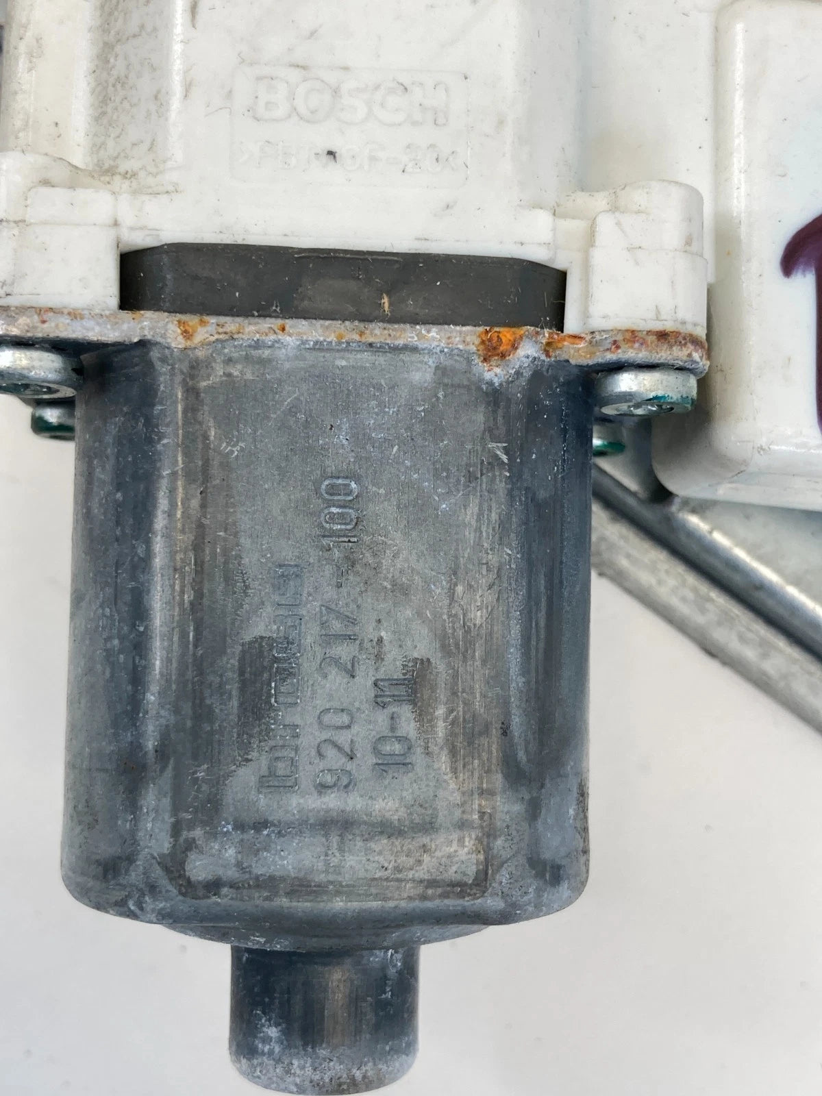 05-11 CADILLAC STS REAR LEFT DOOR POWER WINDOW MOTOR & REGULATOR 25999740 OEM