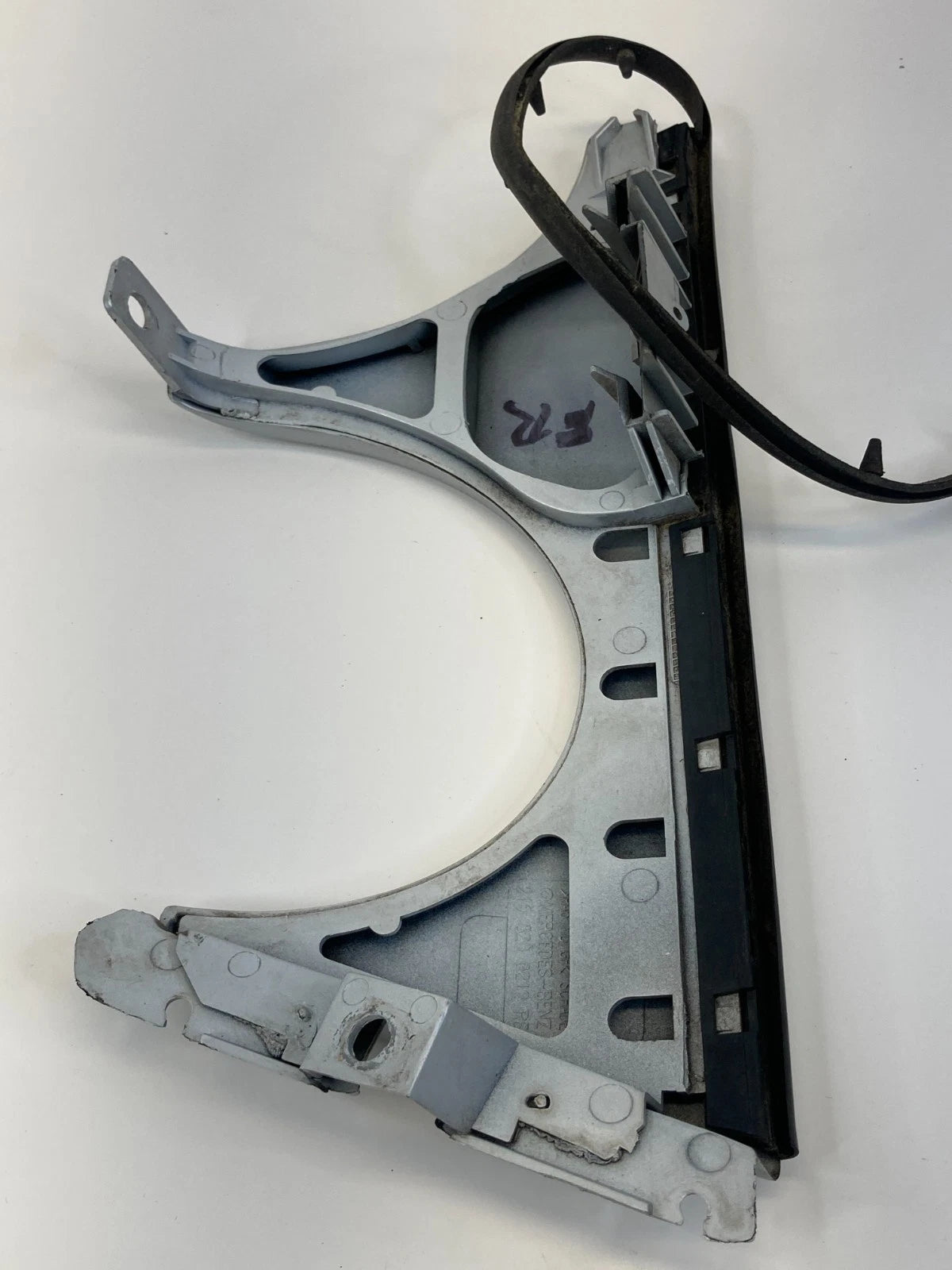 1998-2002 MERCEDES-BENZ FRONT RH PASSENGER HEADLIGHT COVER UNIT OEM 210-820-0212
