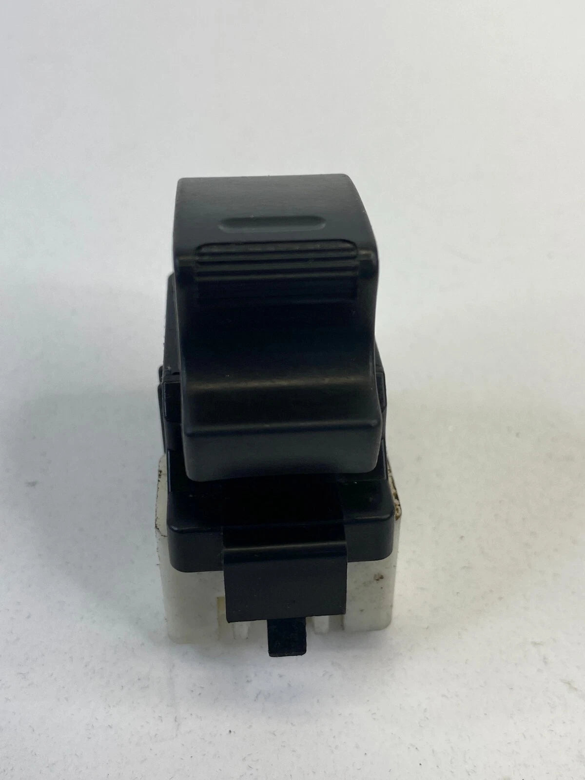 93-08 TOYOTA COROLLA 03-08 MATRIX REAR RIGHT SIDE DOOR POWER WINDOW SWITCH OEM