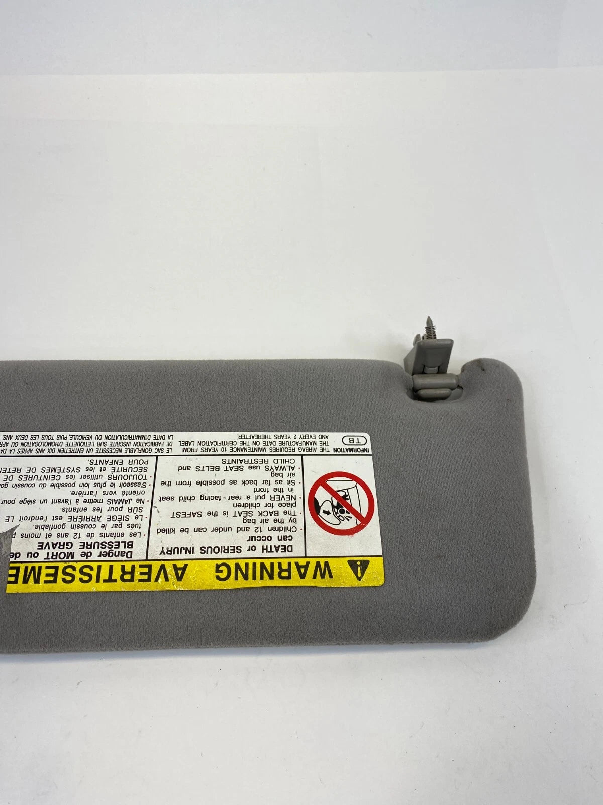 1998 1999 2000 LEXUS GS300 GS400 RIGHT PASSENGER SIDE SUNVISOR SUN VISOR SHADE