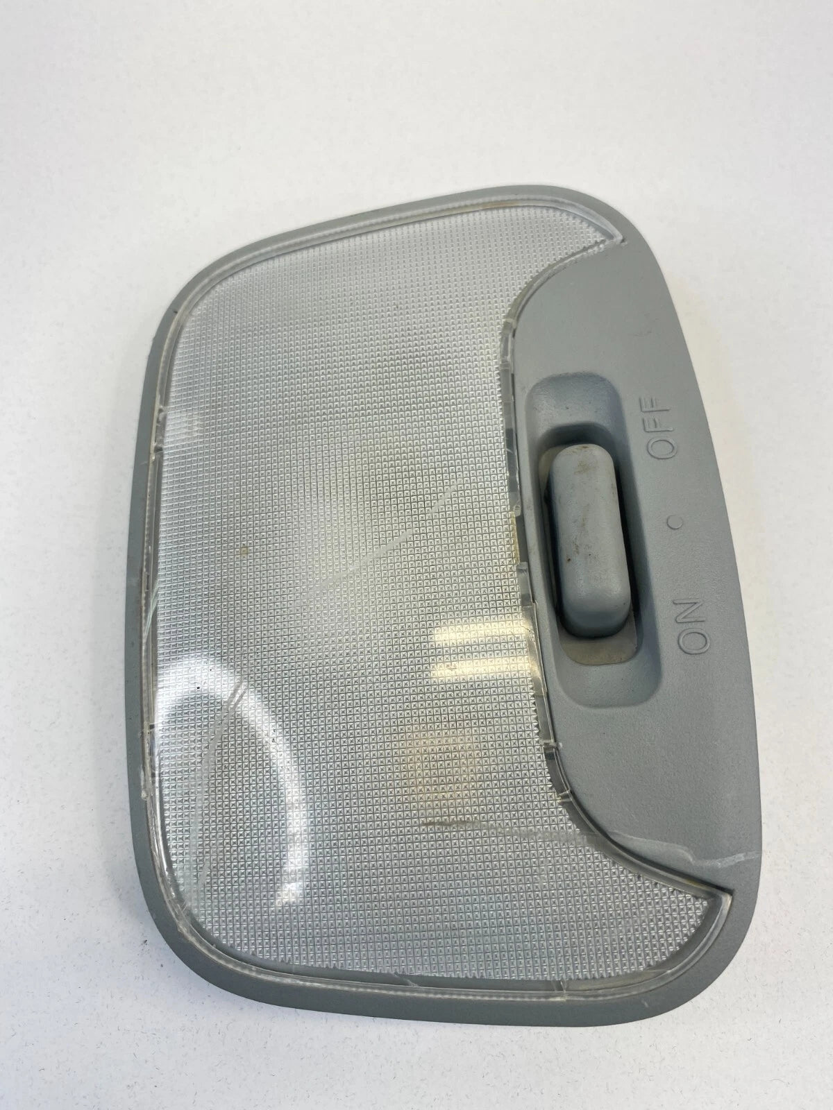 2007-2013 MITSUBISHI OUTLANDER INNER ROOF DOME MAP LIGHT READING LAMP MR190205