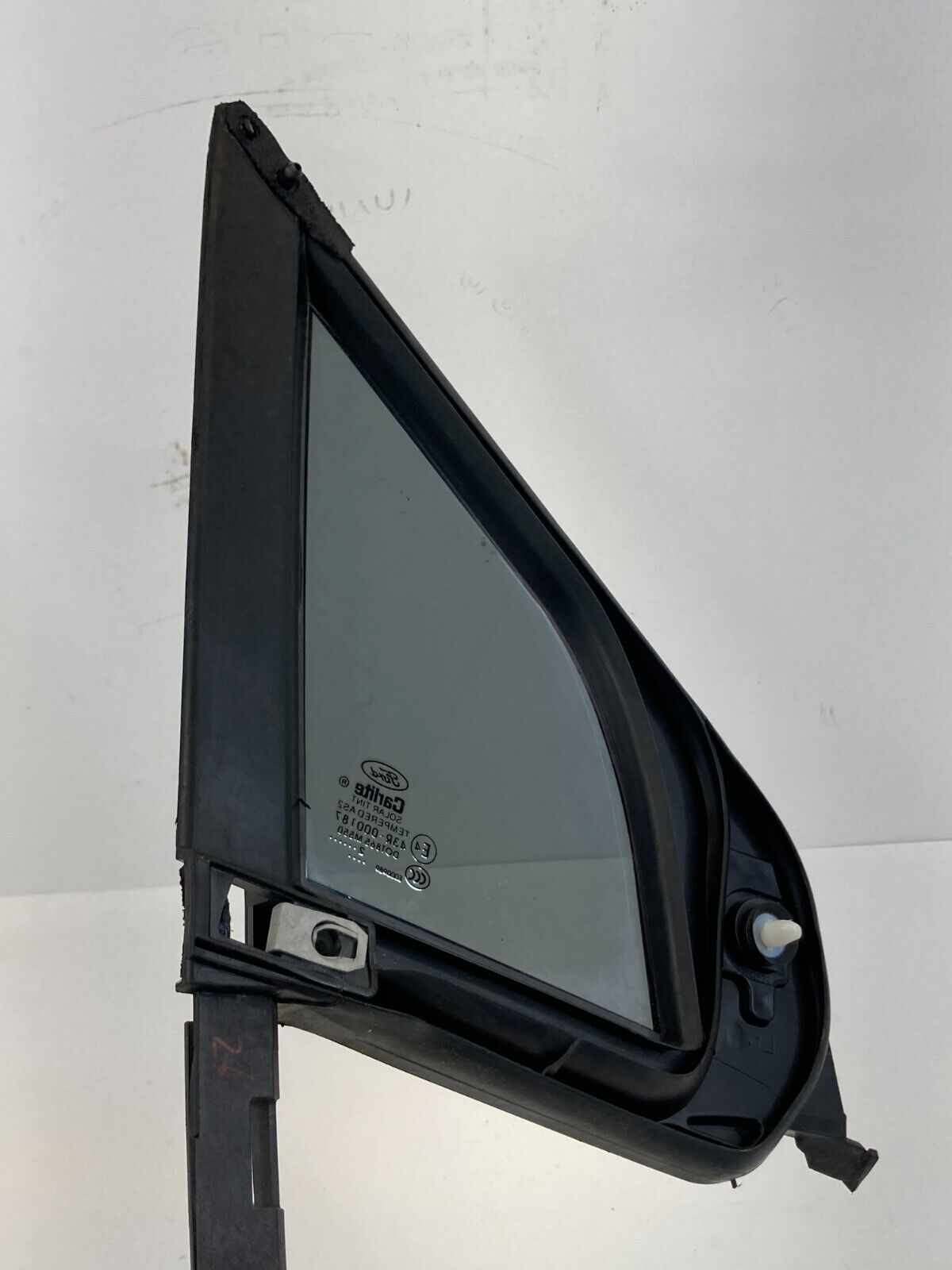 2013-2020 Ford Fusion Front Left Side Door Quarter Window Glass DS73-F21401 OEM