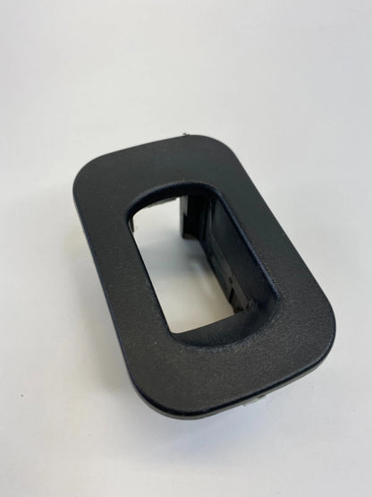 05-10 PONTIAC G6 FRONT RIGHT SIDE DOOR WINDOW SWITCH COVER TRIM BEZEL OEM