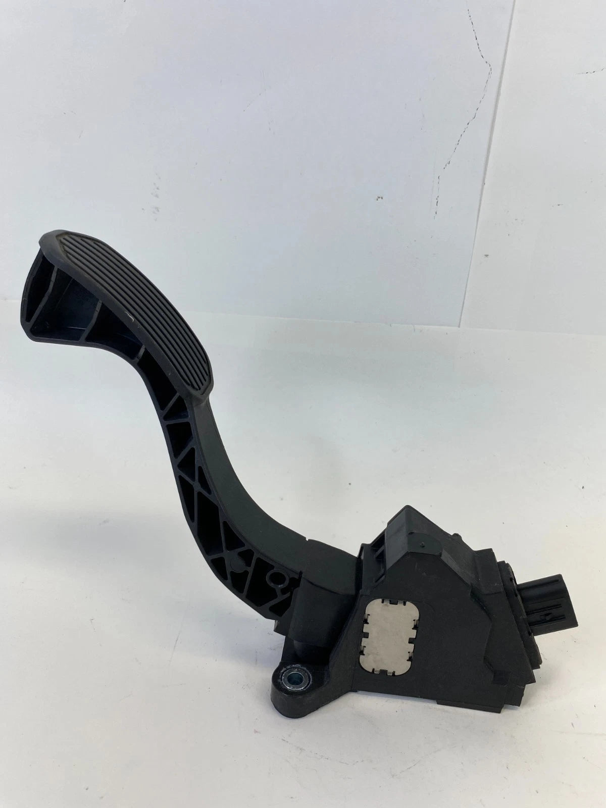 2014-2019 TOYOTA COROLLA ACCELERATOR GAS PEDAL POSITION SENSOR 78110-02250