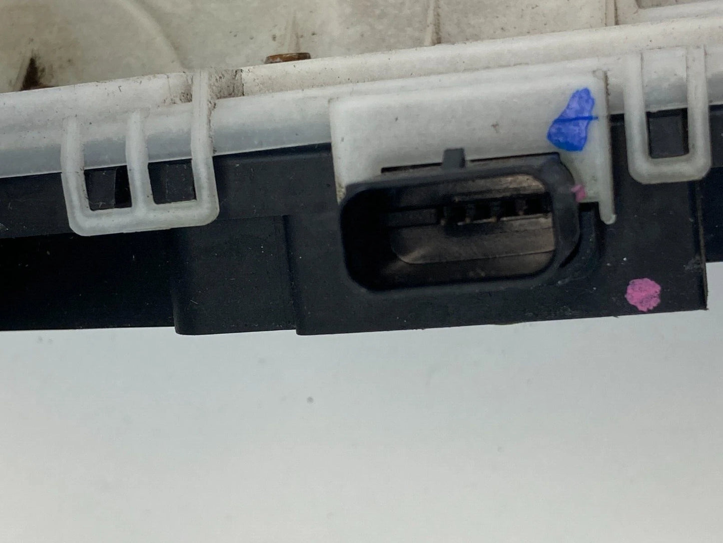 2010-2019 FORD TAURUS FRONT RIGHT SIDE DOOR LOCK LATCH ACTUATOR 8A5A-5421812-EA