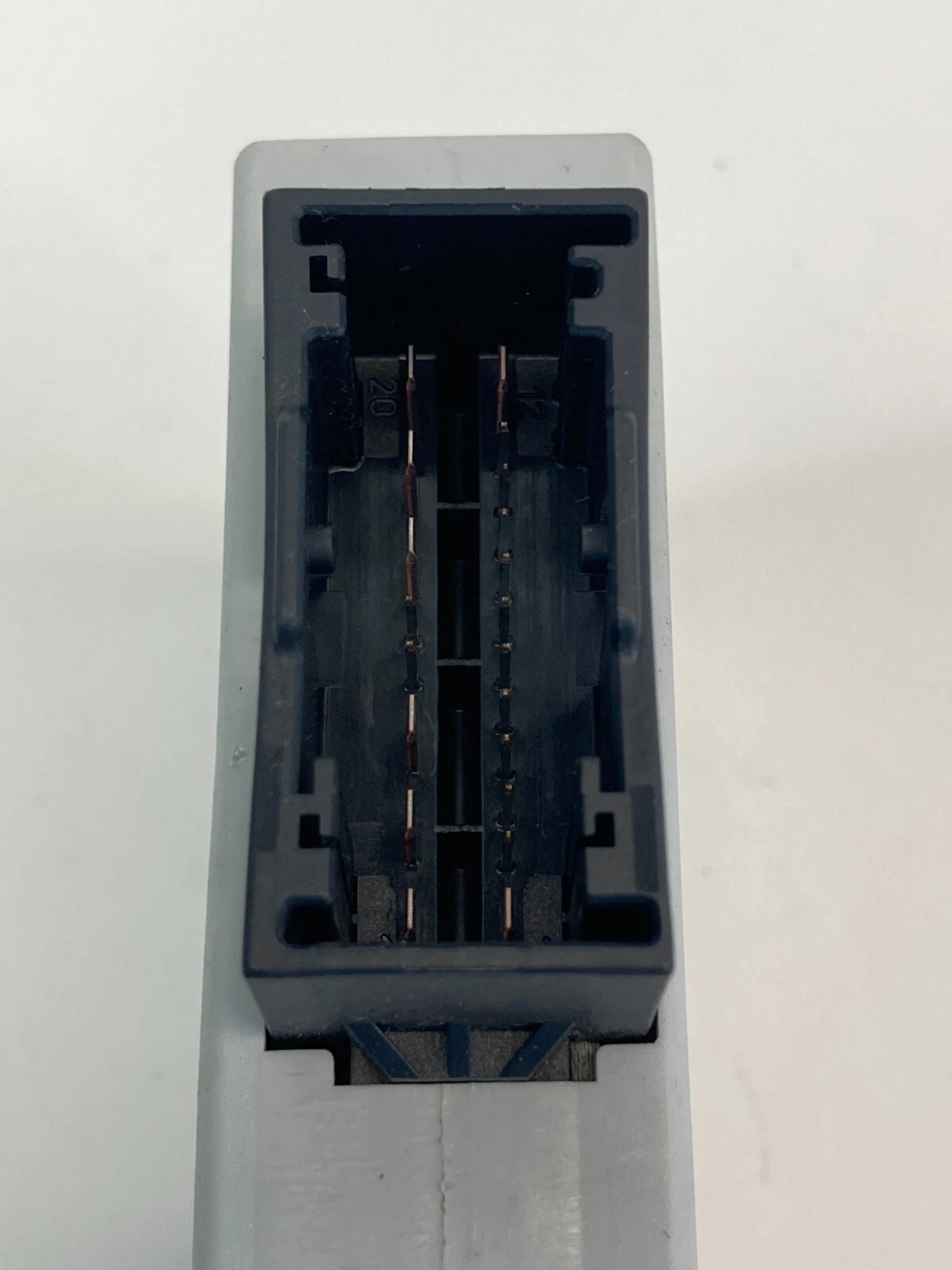 2009 2010 BMW 535I XDRIVE DRIVER CIRCUIT POWER CONTROL MODULE UNIT 9138969 OEM