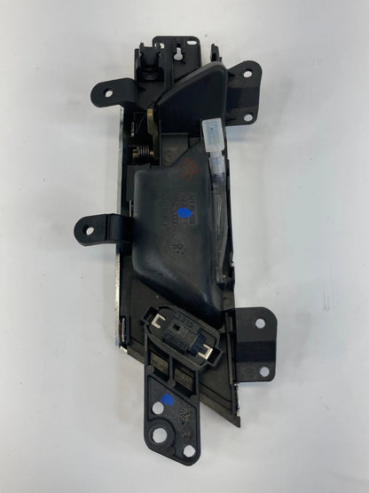 05-11 AUDI A6 QUATTRO REAR RIGHT INNER DOOR HANDLE W/ LOCK SWITCH 4F0-839-020-E