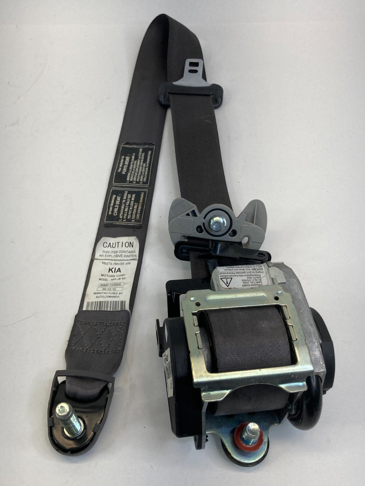 2006-2011 Kia Rio Rio5 Front Right Passenger Side Seat Belt Retractor Assembly