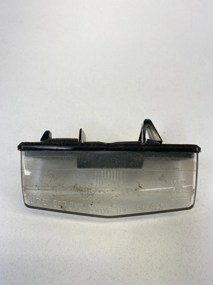 2009-2013 TOYOTA MATRIX 04-15 PRIUS REAR TRUNK LICENSE PLATE LIGHT LAMP OEM