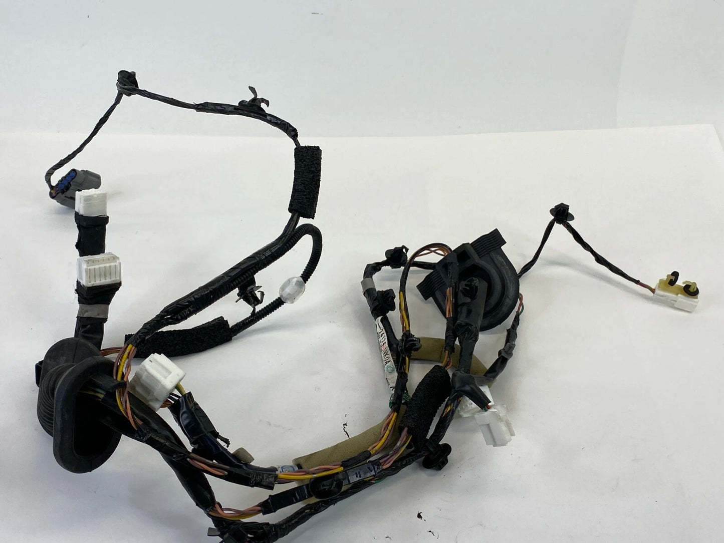 2008-2013 NISSAN ROGUE FRONT RIGHT SIDE DOOR HARNESS WIRING WIRE 24124-1VK0A OEM