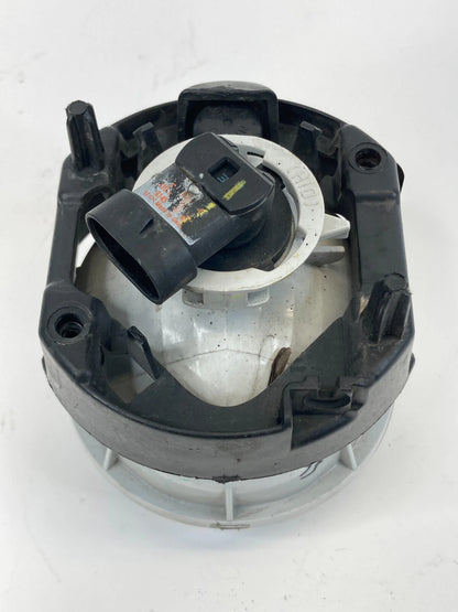 2009 VOLKSWAGEN ROUTAN FRONT LEFT DRIVER SIDE BUMPER FOG LIGHT LAMP 04805857AB