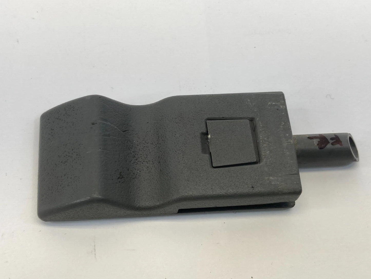 2007-2014 CHEVROLET SILVERADO 2500 HD FRONT RIGHT SIDE DOOR LOCK LOCKING KNOB