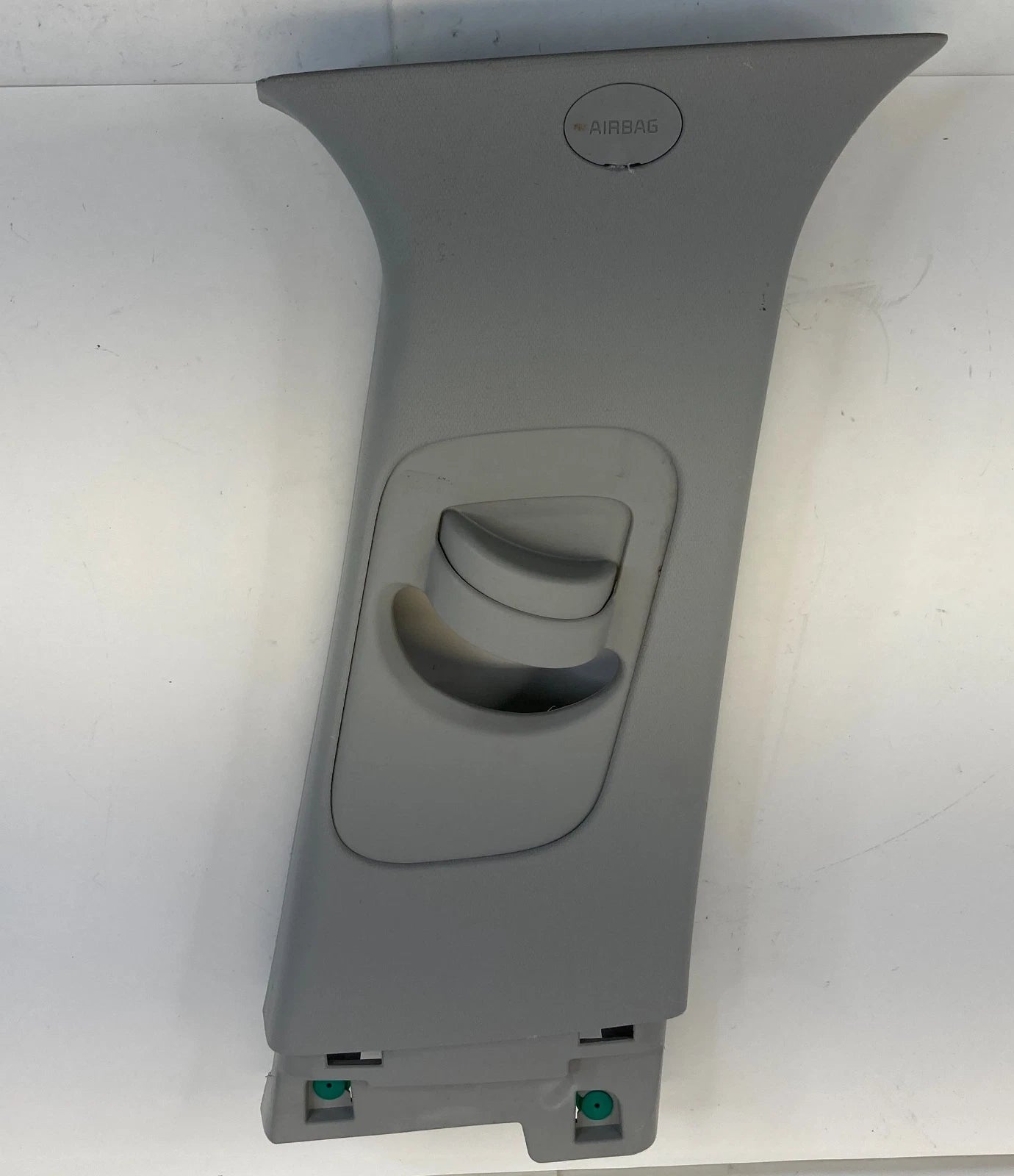2016-2020 KIA SORENTO RIGHT SIDE UPPER B-PILLAR COLUMN COVER WITH BELT ADJUSTER