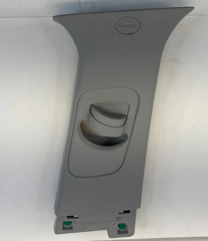 2016-2020 KIA SORENTO RIGHT SIDE UPPER B-PILLAR COLUMN COVER WITH BELT ADJUSTER
