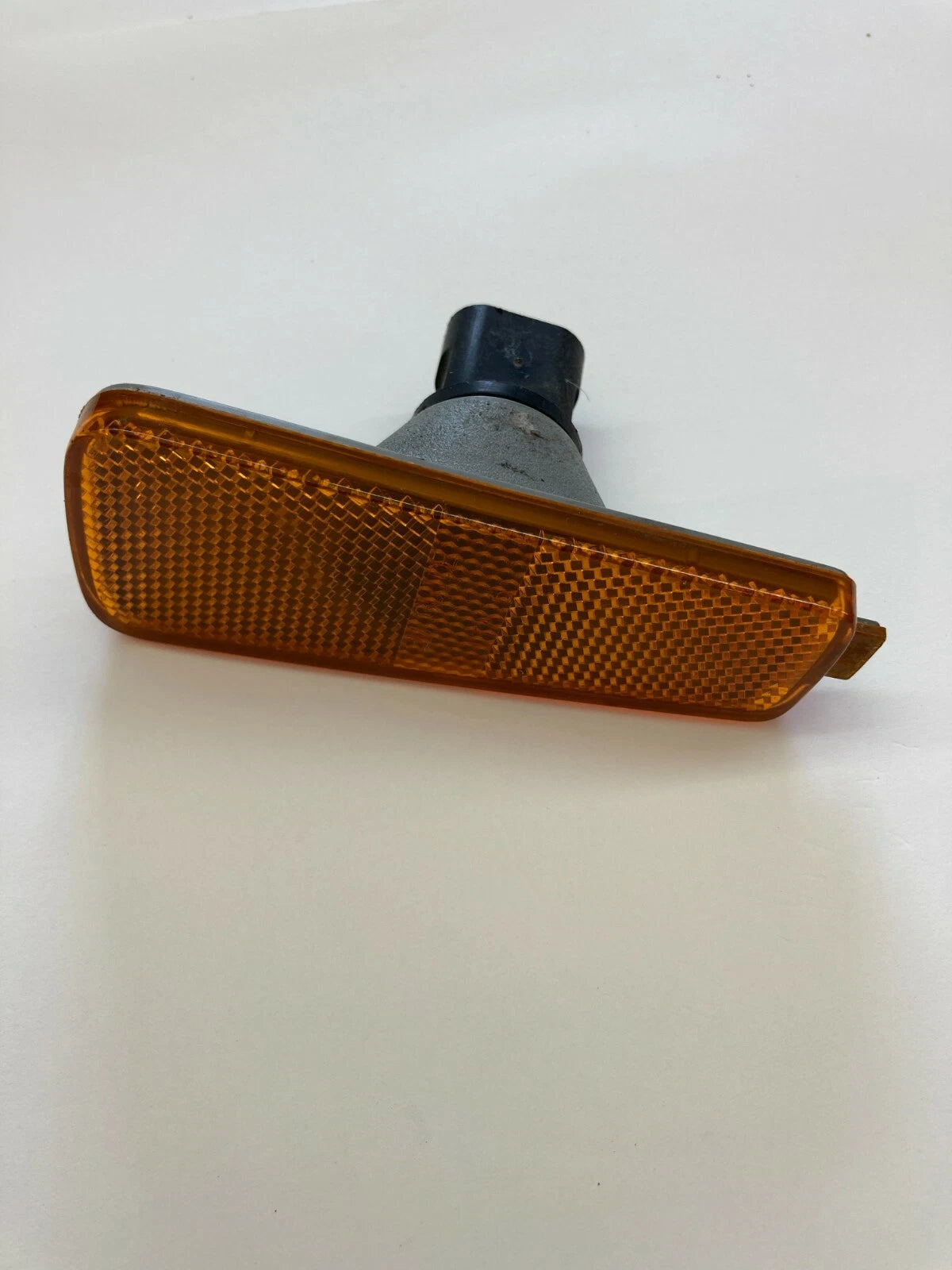 2006-2011 CHEVROLET HHR BUMPER FRONT RIGHT SIDE MARKER LIGHT LAMP 16532496 OEM