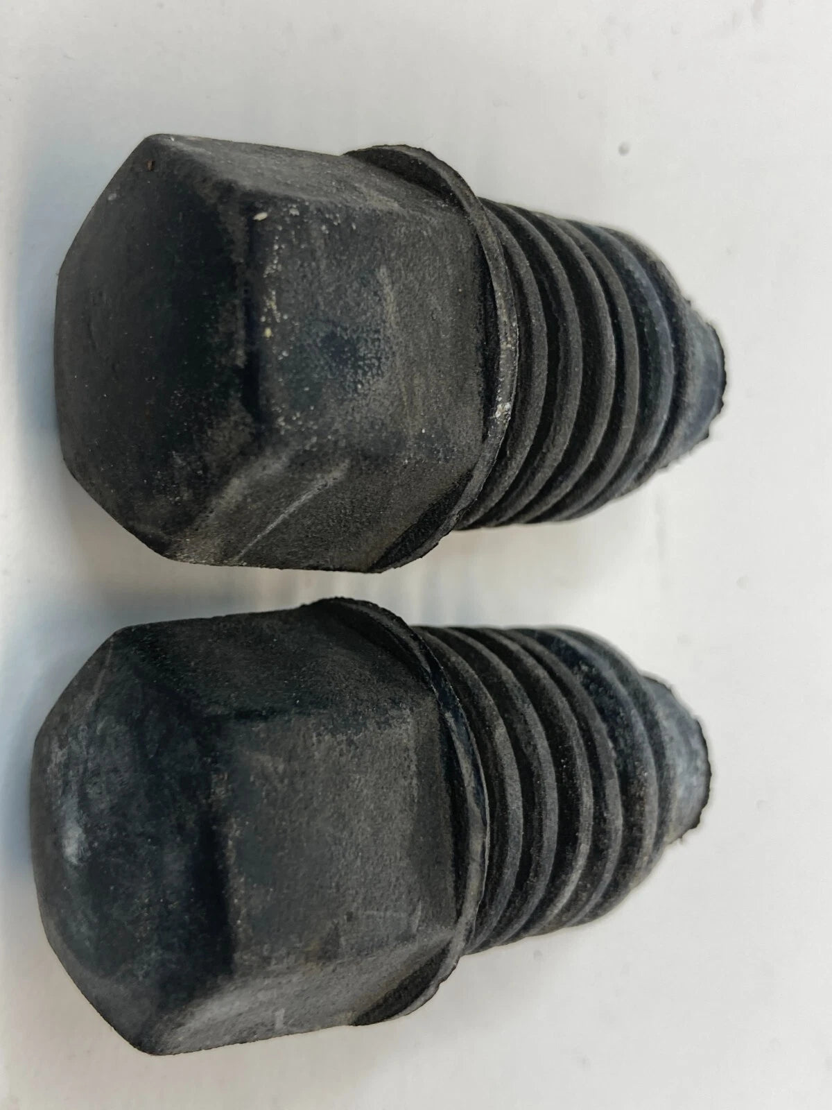 2008-2017 CHEVROLET EQUINOX FRONT HOOD RUBBER CUSHION BUFFER STOPPER BUMPER SET