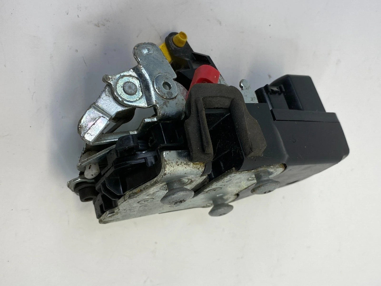 2005-2010 CHRYSLER 300 FRONT RIGHT PASSENGER SIDE DOOR LOCK LATCH ASSEMBY OEM
