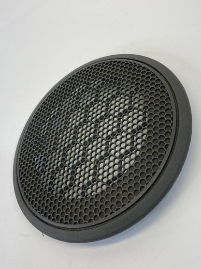 2006 2007 JEEP COMMANDER FRONT LEFT DRIVER SPEAKER COVER GRILLE 5JZ09TRMAB OEM