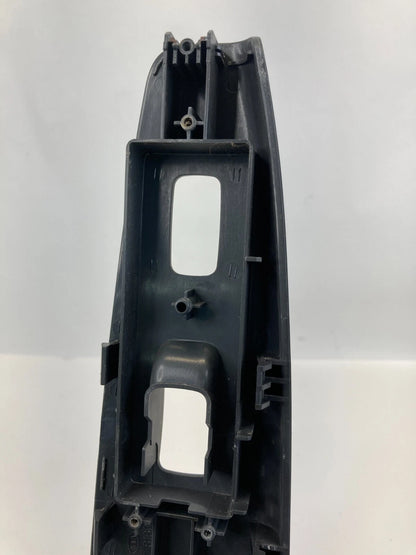 2004-2009 KIA SPECTRA FRONT RIGHT DOOR WINDOW SWITCH BEZEL COVER 83575-2F300 OEM