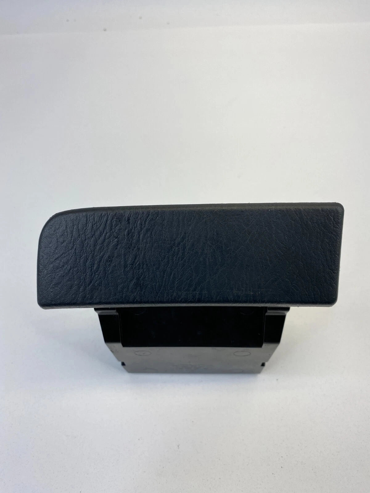 2001-2006 ACURA MDX CENTER CONSOLE COIN POCKET STORAGE BOX TRAY OEM