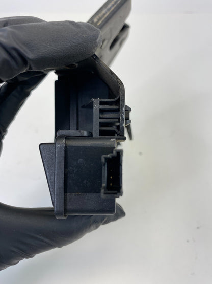 01 02 03 04 05 06 BMW 330xi Sedan Trunk Lock Latch Release Actuator Assy OEM