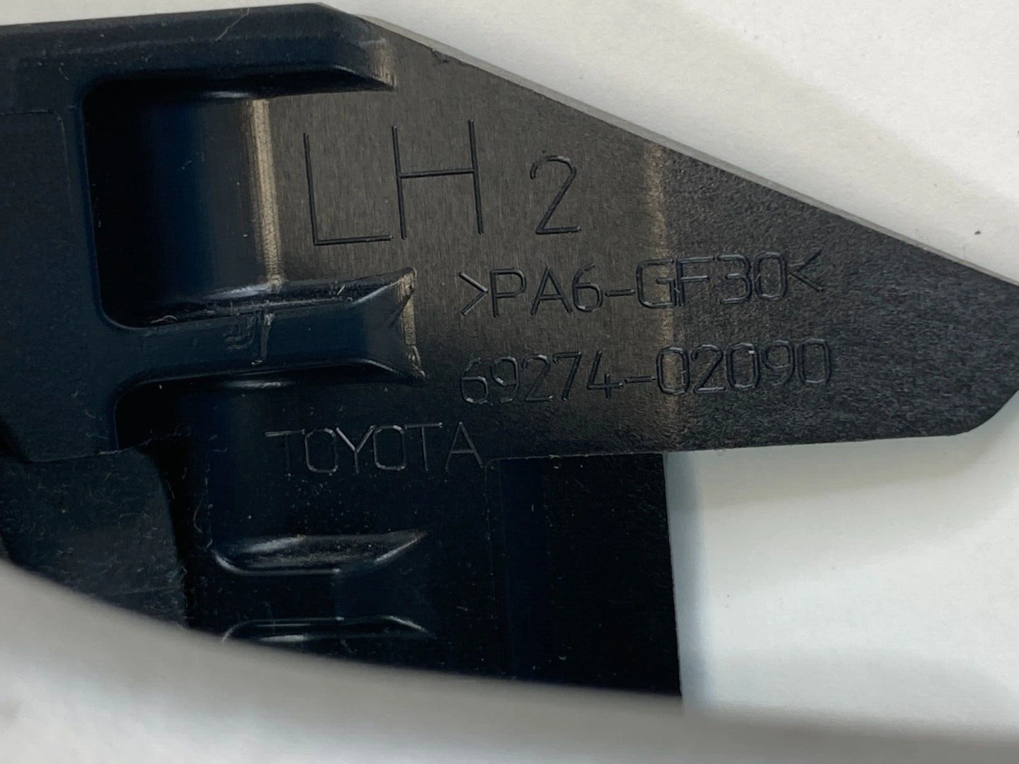 2009-2013 TOYOTA COROLLA REAR LEFT INTERIOR DOOR HANDLE OEM 69274-02090
