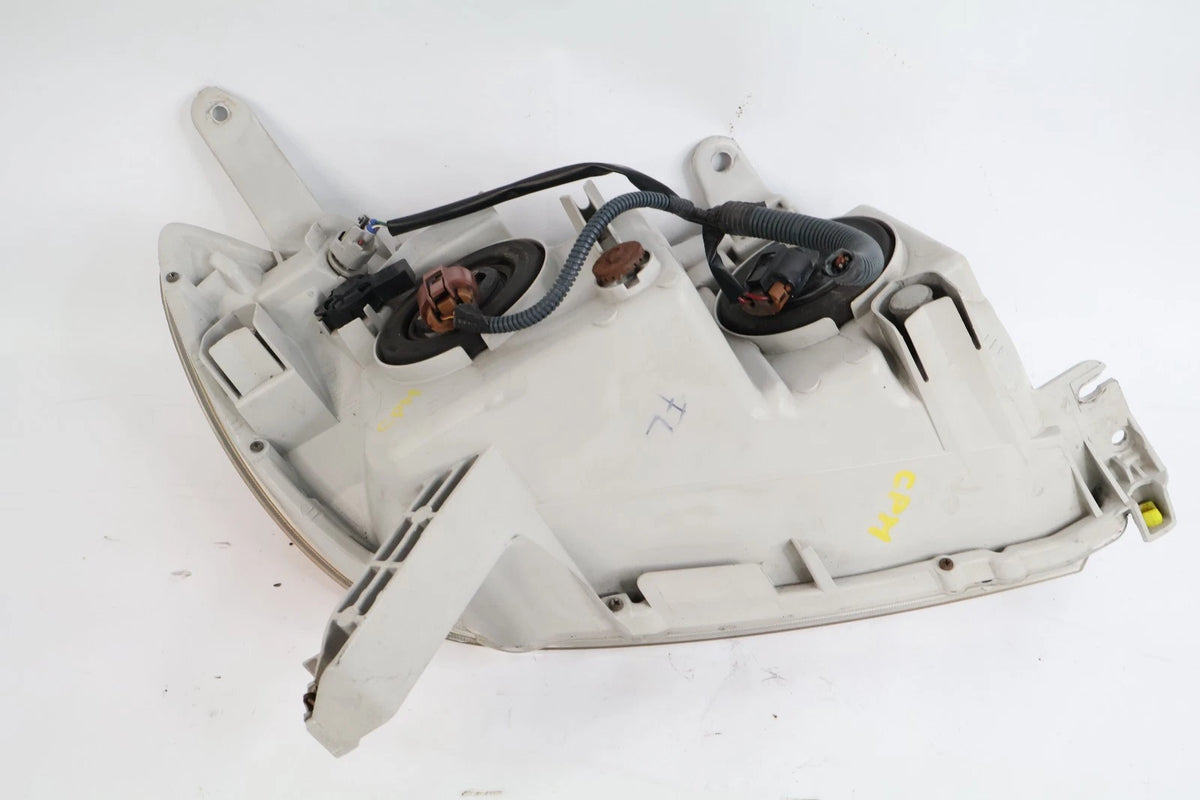 2003-2005 TOYOTA 4RUNNER FRONT LEFT DRIVER HEADLIGHT HEADLAMP HALOGEN OEM