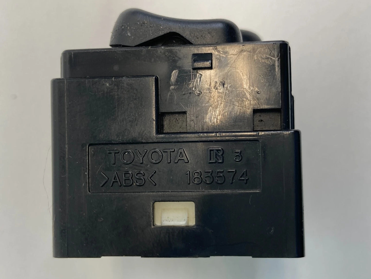 2003-2008 TOYOTA COROLLA MATRIX 4RUNNER DOOR MIRROR CONTROL SWITCH 183574 OEM