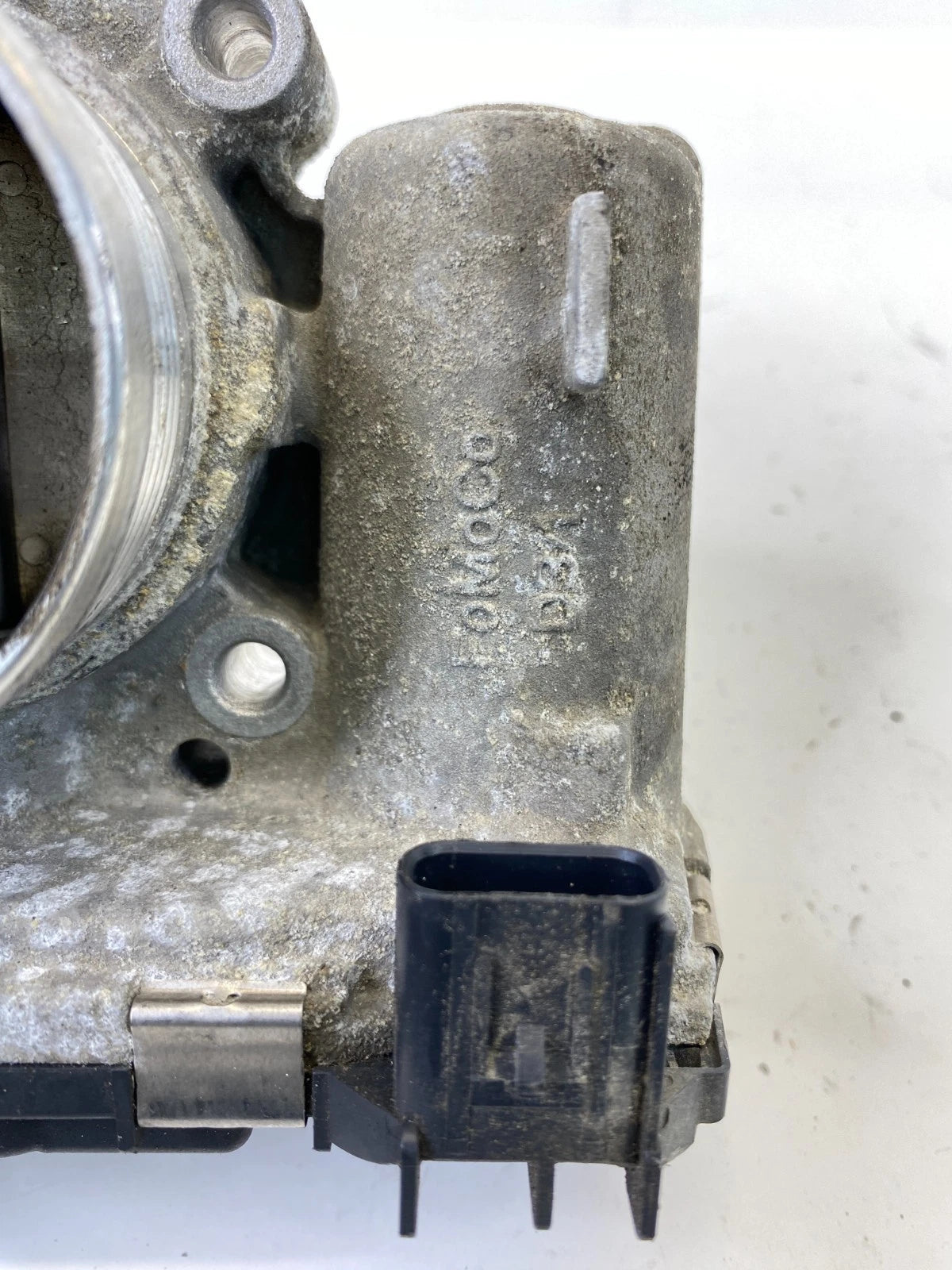 2012 2013 FORD FOCUS 2.0L SE SEDAN THROTTLE BODY VALVE UNIT CM5E-9F991-AD OEM