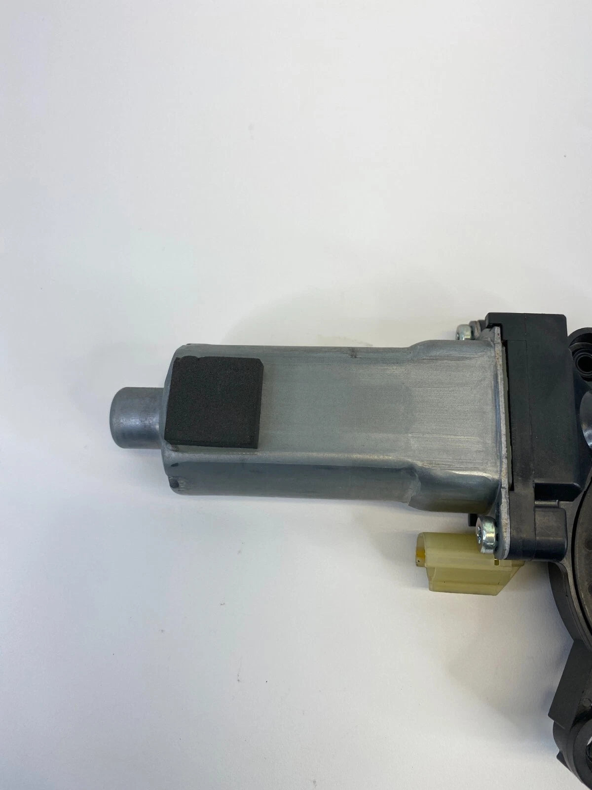 2009-2012 HYUNDAI ELANTRA 2007-2012 VERACRUZ REAR LEFT POWER WINDOW MOTOR OEM