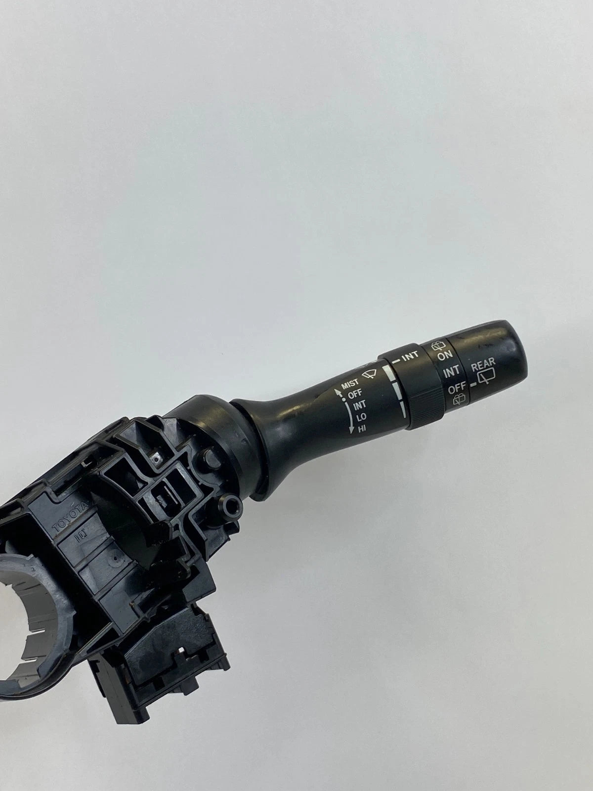 10-15 TOYOTA PRIUS STEERING COLUMN HEADLIGHT TURN SIGNAL WIPER SWITCH OEM 17F060