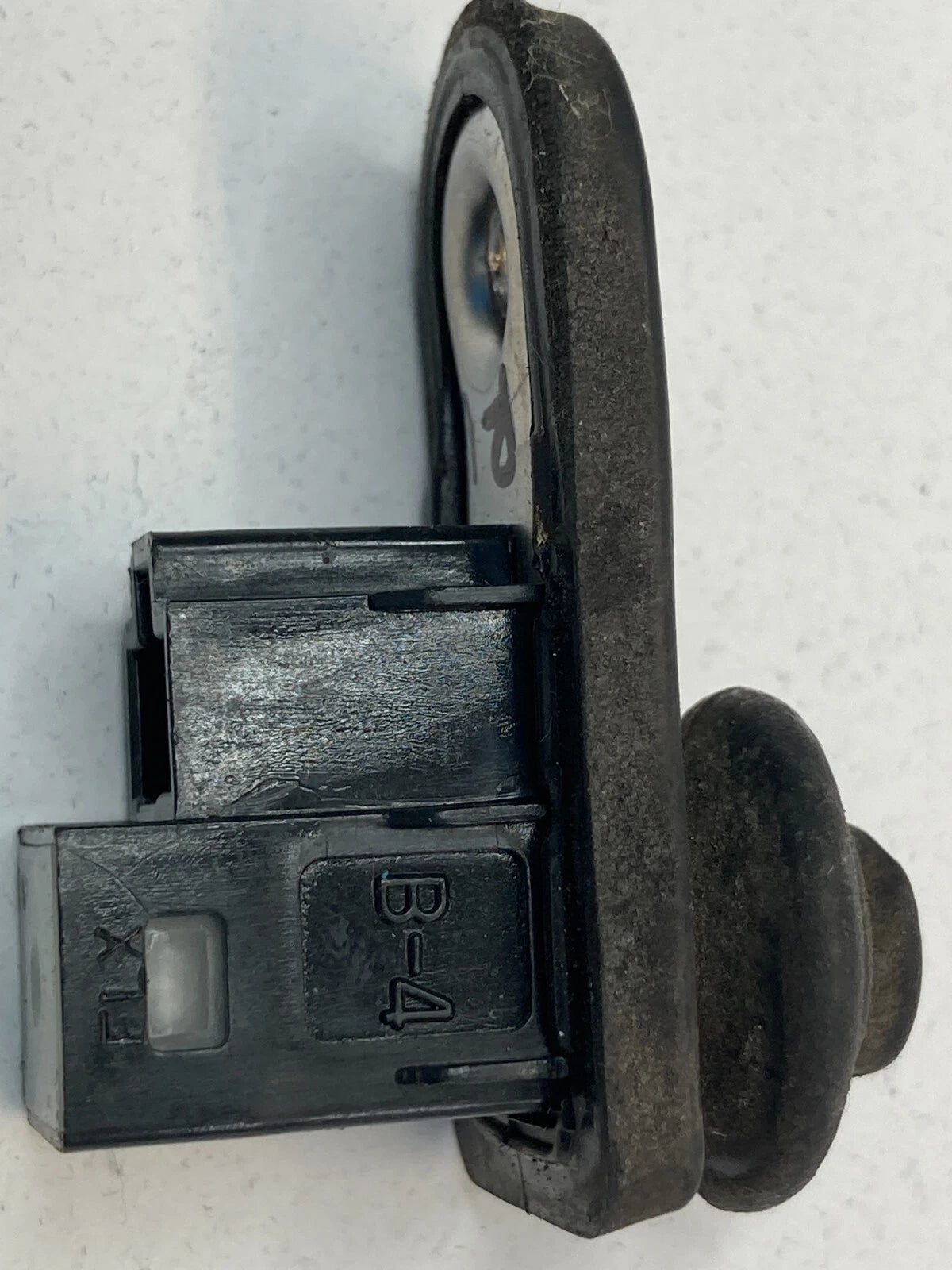 2006-2012 2014 KIA SEDONA REAR LEFT DOOR JAMB AJAR BUTTON SWITCH 93560-3B100 OEM
