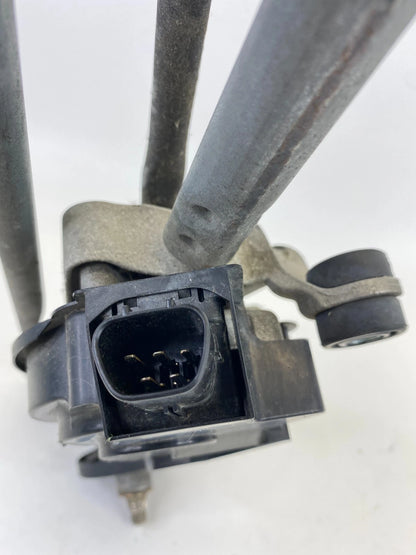 2004-2008 TOYOTA SOLARA FRONT WINDSHIELD WIPER MOTOR W/ LINKAGE 85110-AA050 OEM